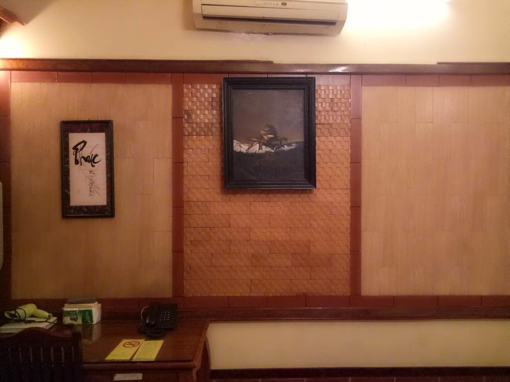 Bee Saigon Hotel Хошимин Экстерьер фото