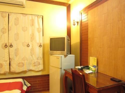 Bee Saigon Hotel Хошимин Экстерьер фото